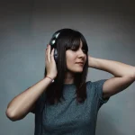 Noise-canceling Over-ear Headphones